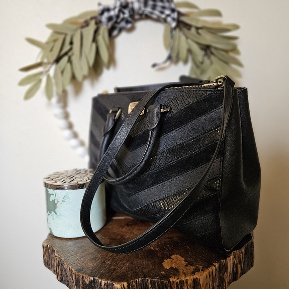 Michael Kors Tote Bag Medium EAST WEST MIXED MEDIA CHEVRON PYTHON DILLON NWOT - Picture 4 of 13